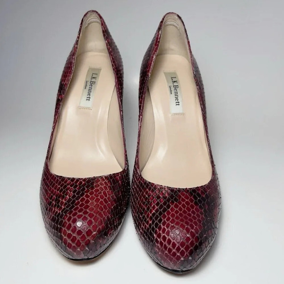 L.K. Bennett Womens 37.5 Snakeskin Maroon Heel Pump Shoes - Picture 2 of 15